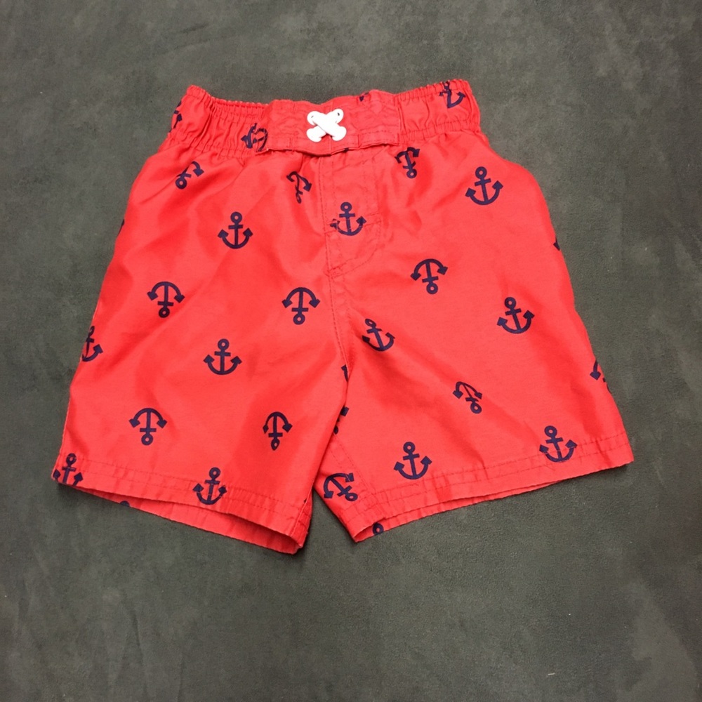 🍏Red anchor Boys shorts 2T